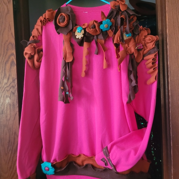 Pink Posh Upcycled Sweatshirt Handmade New - Picture 2 of 5